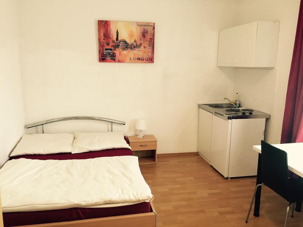 Hotel Westend Кёльн Номер фото