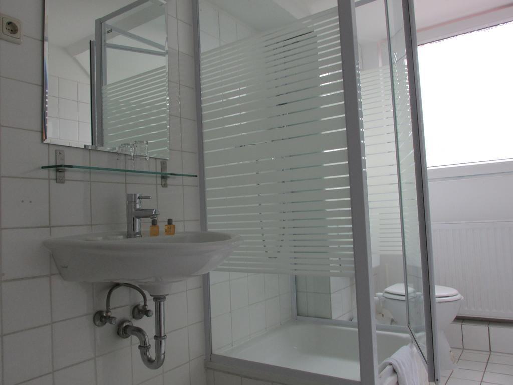Hotel Westend Кёльн Номер фото